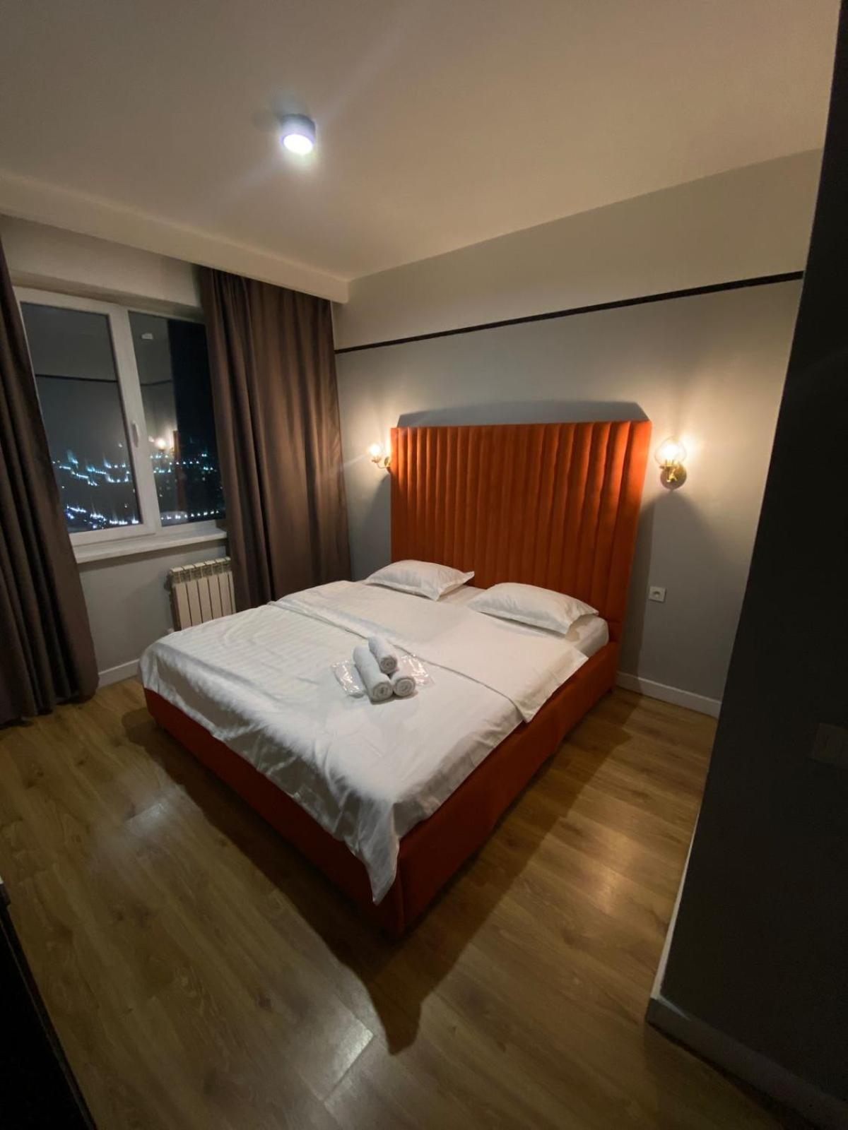 Apartment R-house